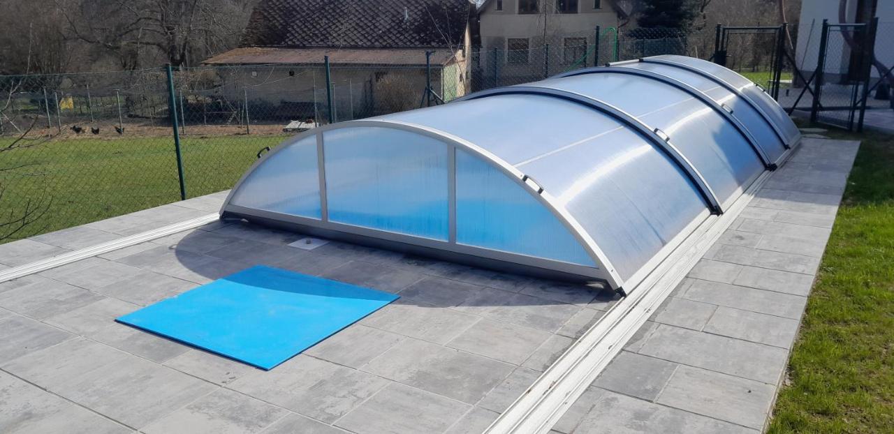 Apartman Pod Jestedem Svetla pod Jestedem Exterior foto